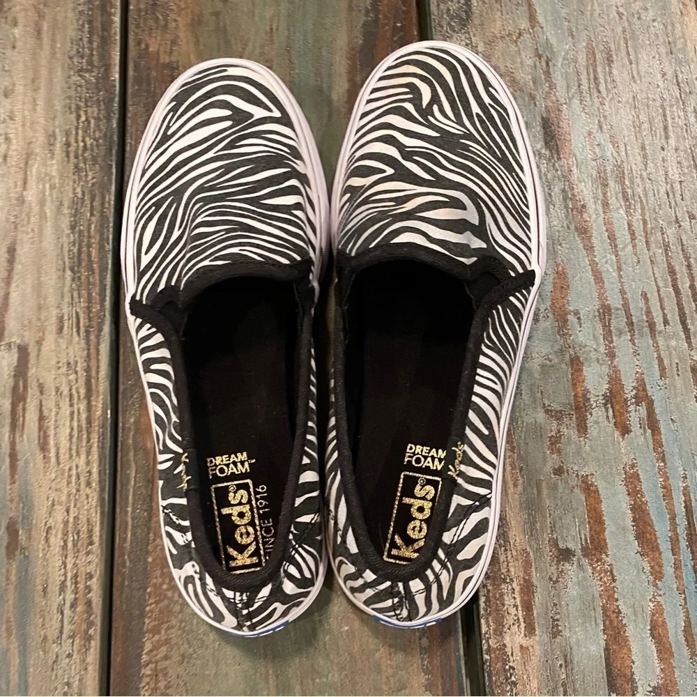Keds Double Decker Zebra Canvas Slip On Shoes Womens Size 5 Dream Foam Sneakers